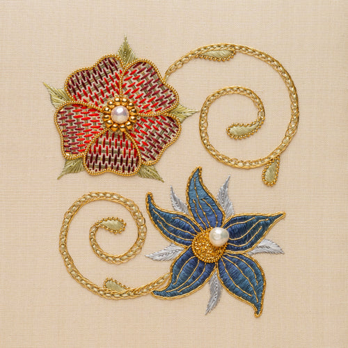 Glamis Stomacher - Festival Class with Deborah Wilding