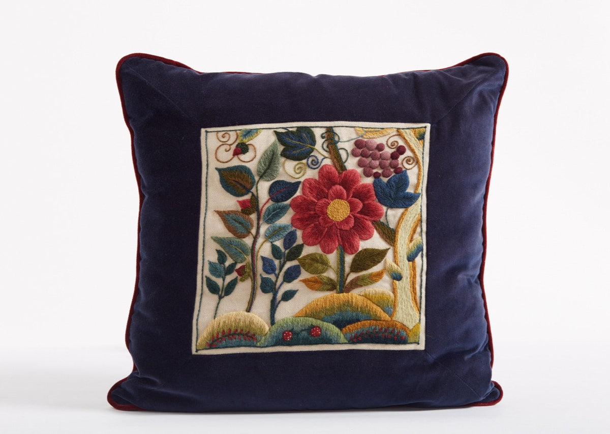 Kit Broderie Smithsonian - Coussin First Lady Bouquet, Modèle 318428, Neuf, Fleurs