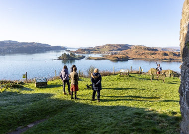 Film: Dunollie Castle - The castle, the clan, the textile collection