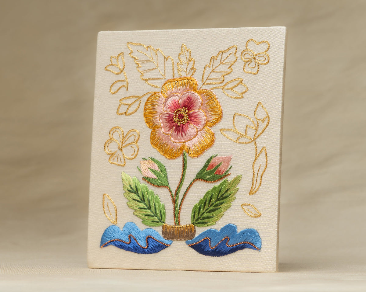 Rocamora Fan - Silk & Goldwork Kit